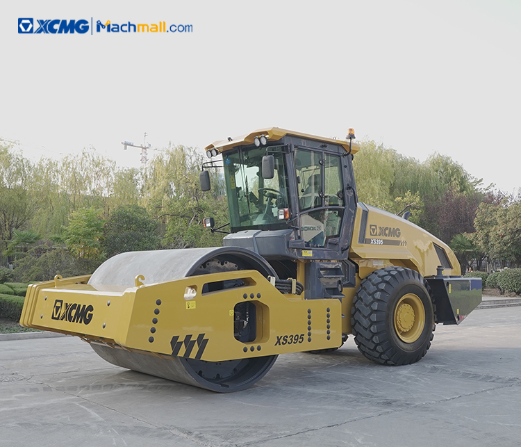 XCMG 40 ton Hydraulic Single Drum Vibratory Roller XS395 for sale