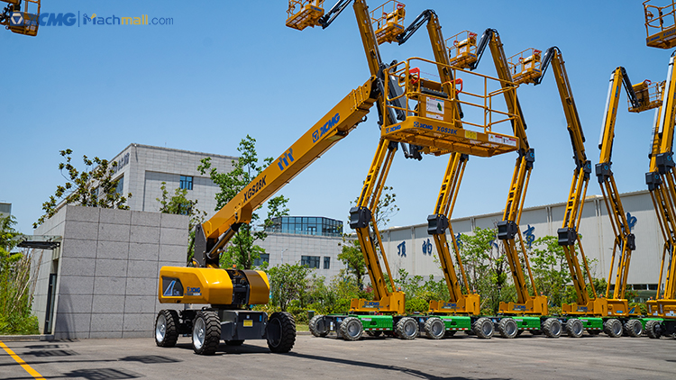 XCMG official mobile telescopic boom lift XGS28K 28m aerial working platform price