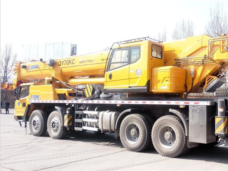 XCMG Manufacturer QY70KC China Brand New 70 Ton Mobile Truck Crane Price