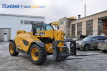 XCMG 3.5 ton small telescopic forklift price