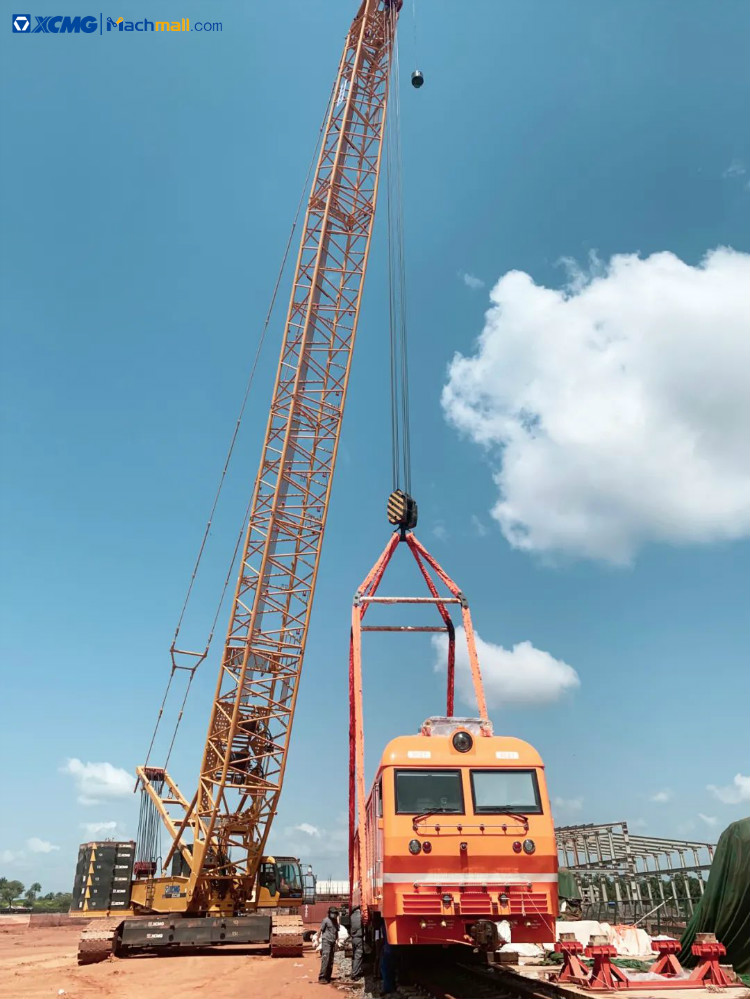 China XCMG hydraulic crawler crane 80 ton XGC85 price