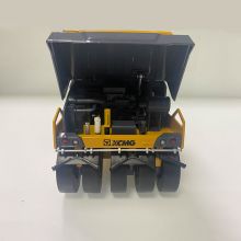 XCMG Road Roller XP305S Alloy Diecast Model