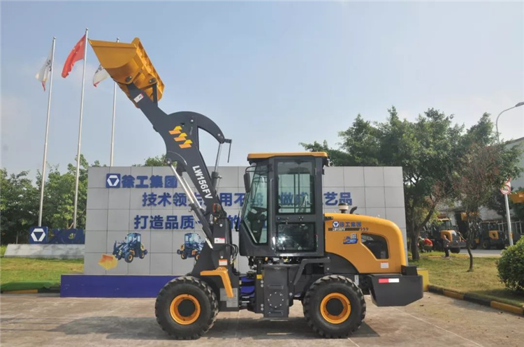 1 ton XCMG mini wheel loader LW156FV price