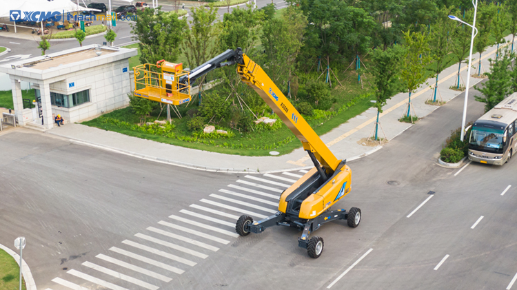 XCMG XGS58 58m 74kw hydraulic mobile straight arm aerial platform telescopic boom lift for sale