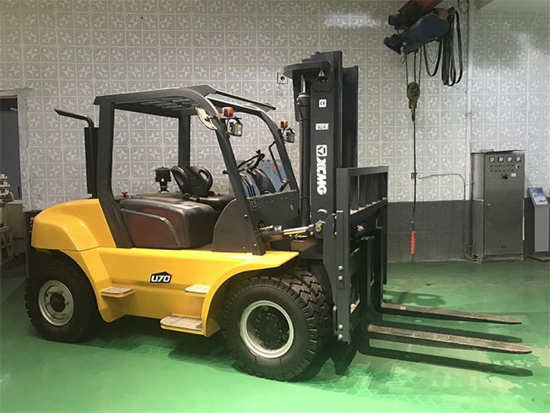 XCMG 9 ton FD90T China new diesel forklift truck for sale