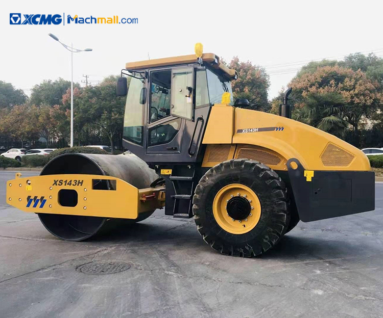 XCMG 14 ton Single Drum Vibratory Road Roller XS143H price