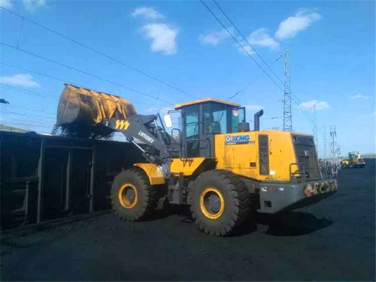 XCMG 5 ton compact wheel loader LW500KV for sale