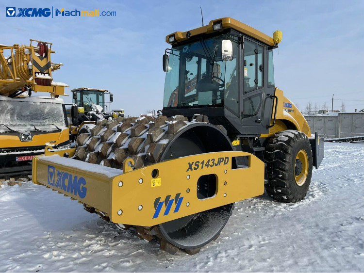 XCMG 14 tons single drum vibratory road roller machine XS143JPD price