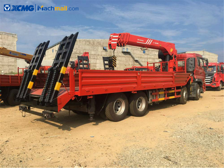 XCMG 10 ton telescopic arm trailer with crane price