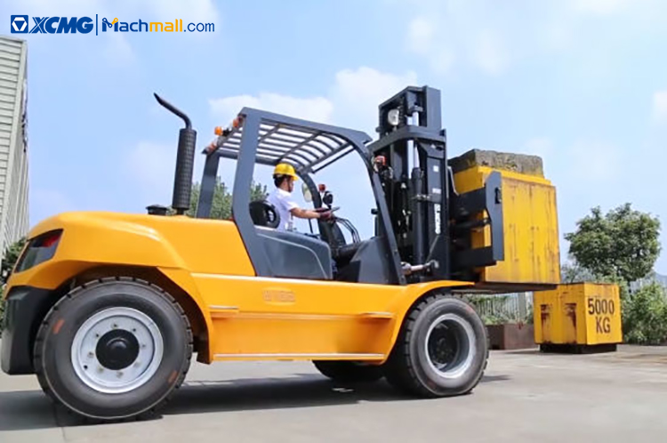 XCMG new large-tonnage 12 ton forklift diesel 3m lift height for quay warehouse sale