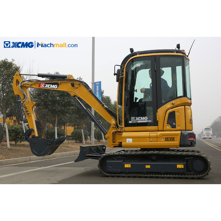 XCMG multi-functional 3 ton mini small digger XE35E price