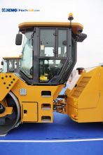 XCMG double drum vibration roller 13 ton XD133 with pdf catalog for sale