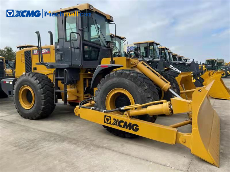 Chinese XCMG Manufacturer 210hp New Wheel Bulldozer DL210KN for sale