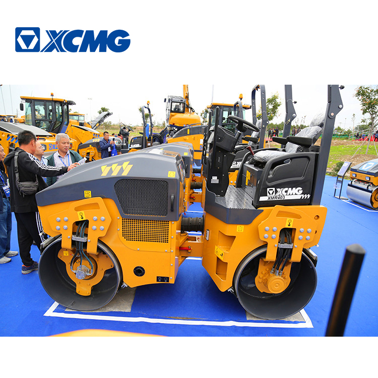 XCMG 4 Ton Light Vibratory Road Roller XMR403 for Sale