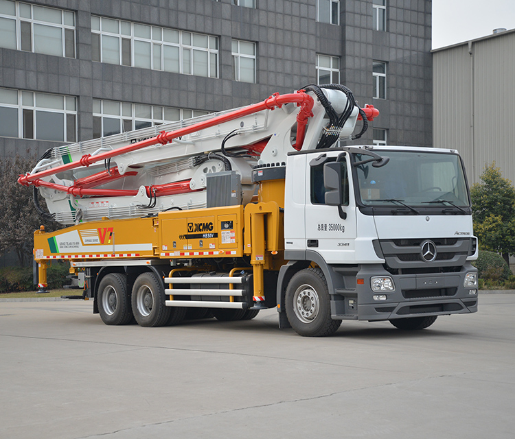 XCMG Schwing concrete pump truck HB50V China new 50m concrete truck with benz chassis price