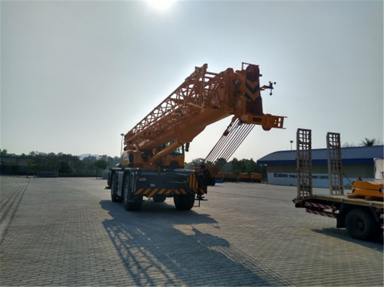 XCMG Small Pick Up Crane XCR55L4 Chinese New Pickup Truck Crane Price