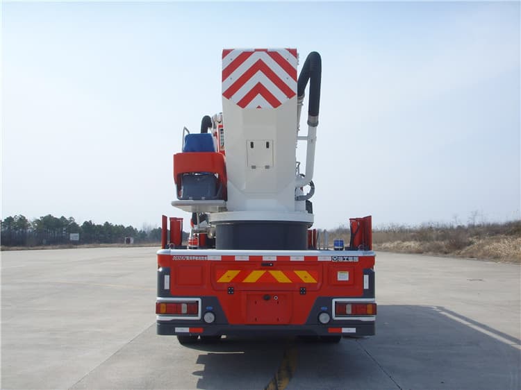 XCMG official Small Fire Truck 32m new aerial platform fire truck DG32K2 firefighting truck for sale