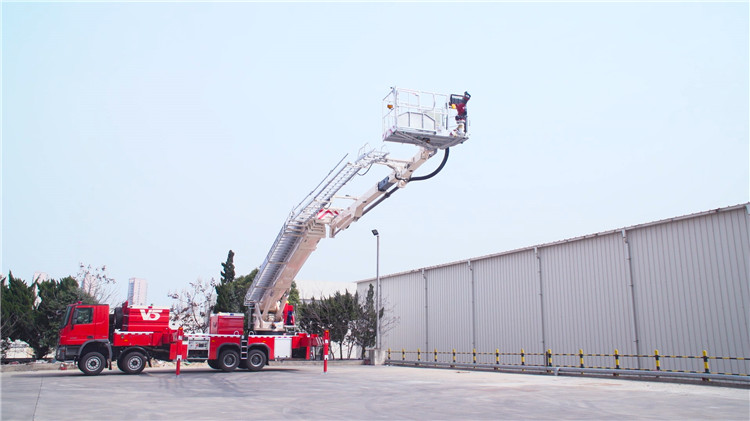 XCMG official 54m new aerial ladder fire truck DG54M1 water telescopic platform tower fire trucks price for sale