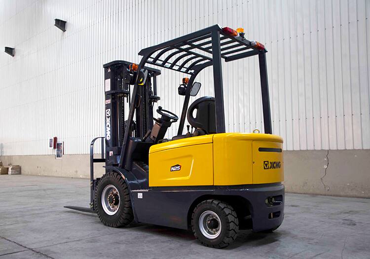XCMG official 3 ton small electric forklift FB30-AZ1 China portable fork lift trucks for sale