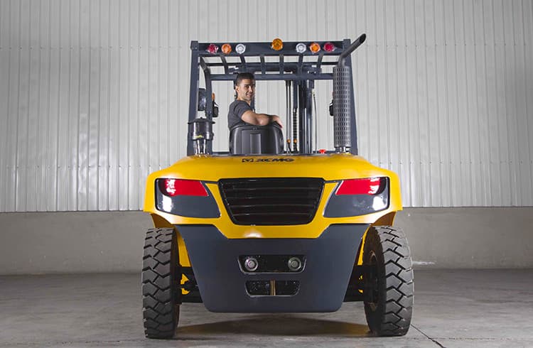 XCMG new 10 ton forklifts FD100T China diesel forklift truck machine with Japan Engine for sale
