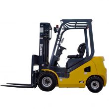 XCMG 1.5T Diesel Forklift FD15T Diesel Engine with Triplex Mast for sale