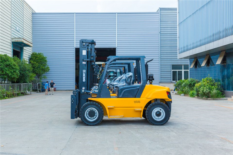 XCMG 6 Ton Forklifts New Diesel Forklift Truck China Fork Lift Trucks FD60T For Sale