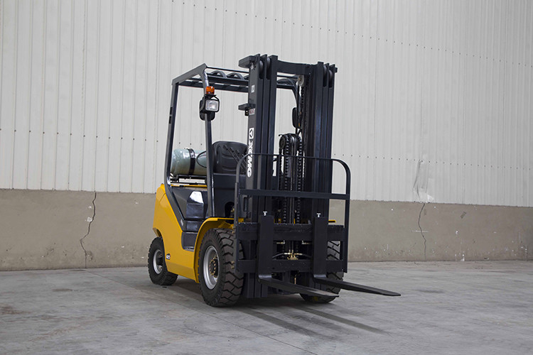 XCMG 1.5 Ton Mini Forklift Truck China Gasoline LPG Fork Lift Trucks FGL15T For Sale