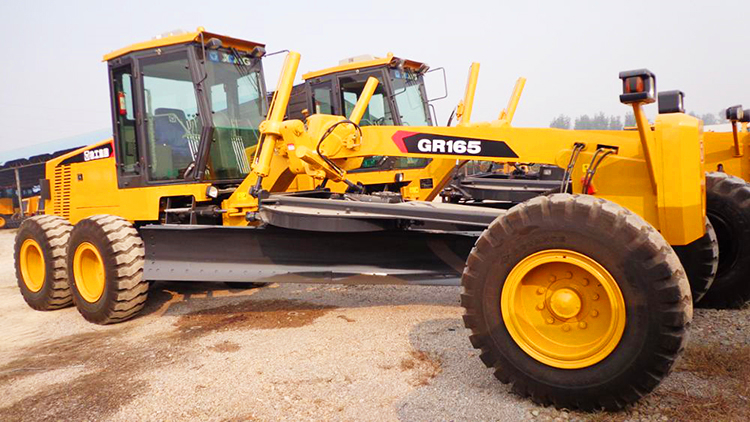 XCMG GR165 170HP 15 ton China grader motor price