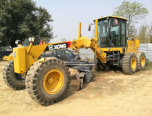 XCMG high performance 165hp road motor graders machine GR165