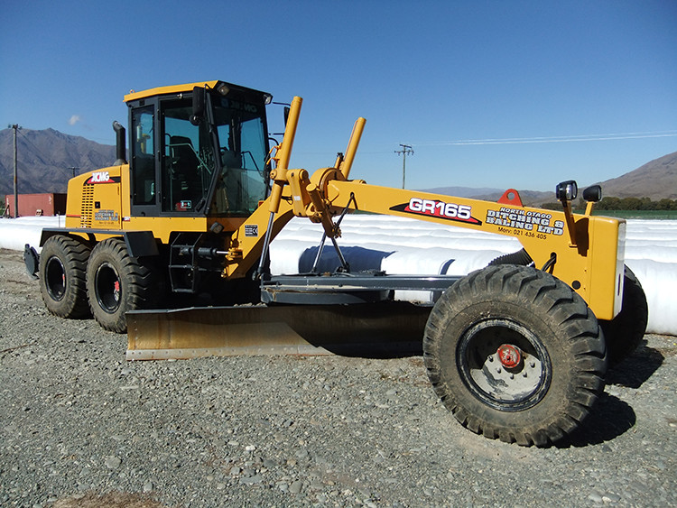 XCMG Road Construction Machines 165hp Small Motor Graders GR165DII For Sale