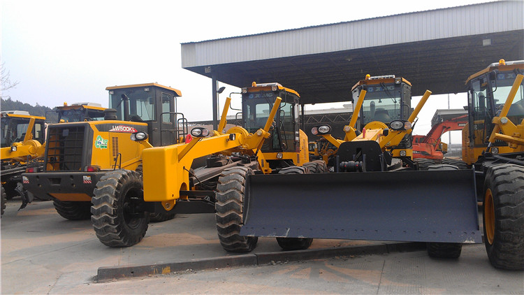 XCMG Brands Road Construction Equipment Machine 240hp New Chinese Motor Grader GR2405 RC Price