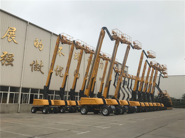 XCMG official manufacturer 26m self-propelled hydraulic telescopic boom lift GTBZ26S aerial vertical work platform for sale