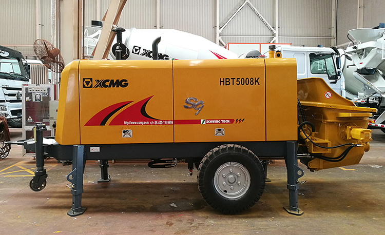 XCMG Official China HBT5008k 82kw trailer mounted concrete pump small mobile concrete mixer with pump price for sale