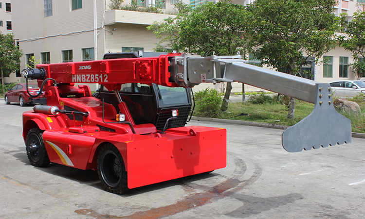 Telescopic single boom furnace tend vehicle HNBZ8512 for aluminum smelters furnace rake slag cinder