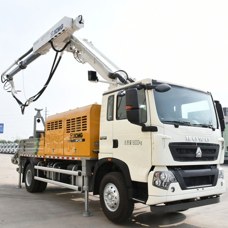 XCMG Schwing 132kW truck mounted concrete spraying shotcrete machine HPC30V with HOWO chassis price