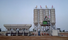 XCMG Official HZS40 small concrete batching plant 40m3 mobile concrete batching plant for sale