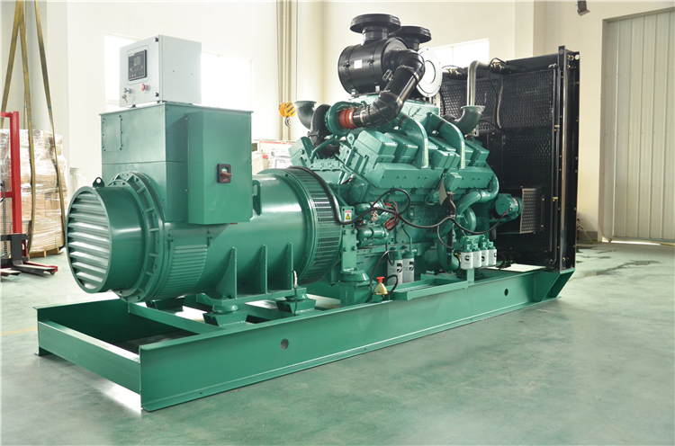 XCMG 875KVA diesel generator JHK-700GF China new silent Cummins engine generator with parts price