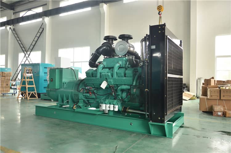 XCMG 875KVA diesel generator JHK-700GF China new silent Cummins engine generator with parts price