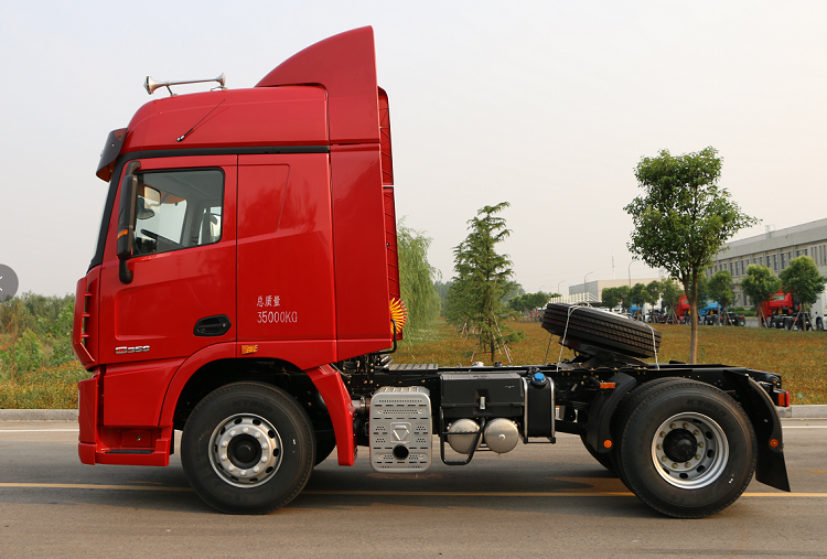 XCMG 77 Ton Head Tractor Truck 430hp China New Heavy Trucks 6*4 NXG4250D3WC For Congo Sale