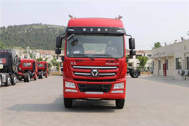 XCMG 375hp Truck Tractor Carrier 40 Ton Trailer Truck NXG4250D5NC 6*4 For Sale