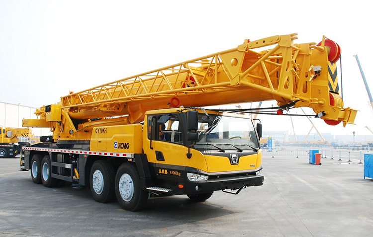 XCMG Manufacturer 70 Ton Truck Crane QY70K-I China Jib Crane Price