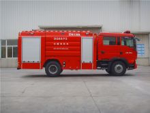 XCMG 8 ton 4x2 fire truck SG80F2 China water tank rescue fire fighting truck with HOWO chassis price