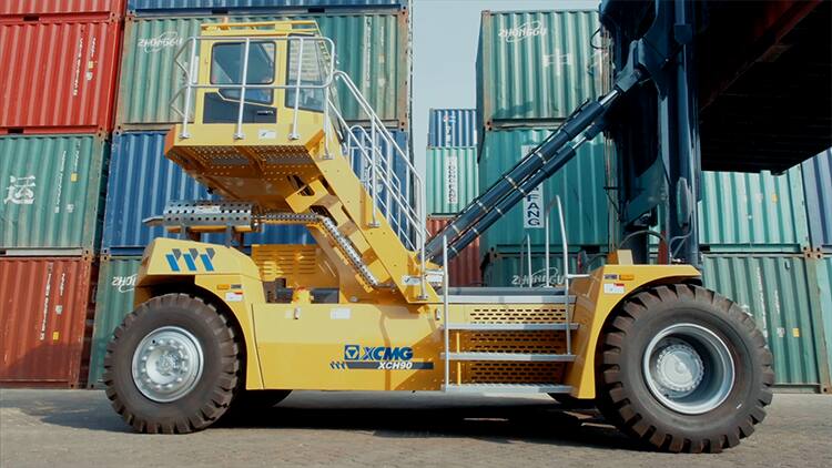 XCMG 9 ton empty container handler XCH907E pure electric container reach stacker crane