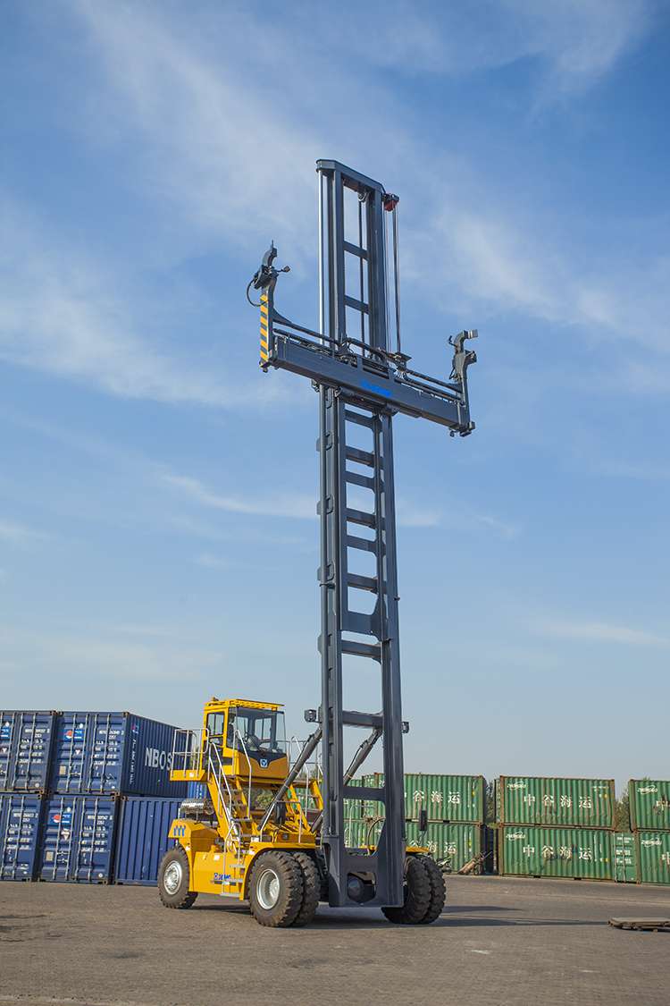 China XCMG Factory 9 Ton XCH908K Port Empty Container Handler In Stock