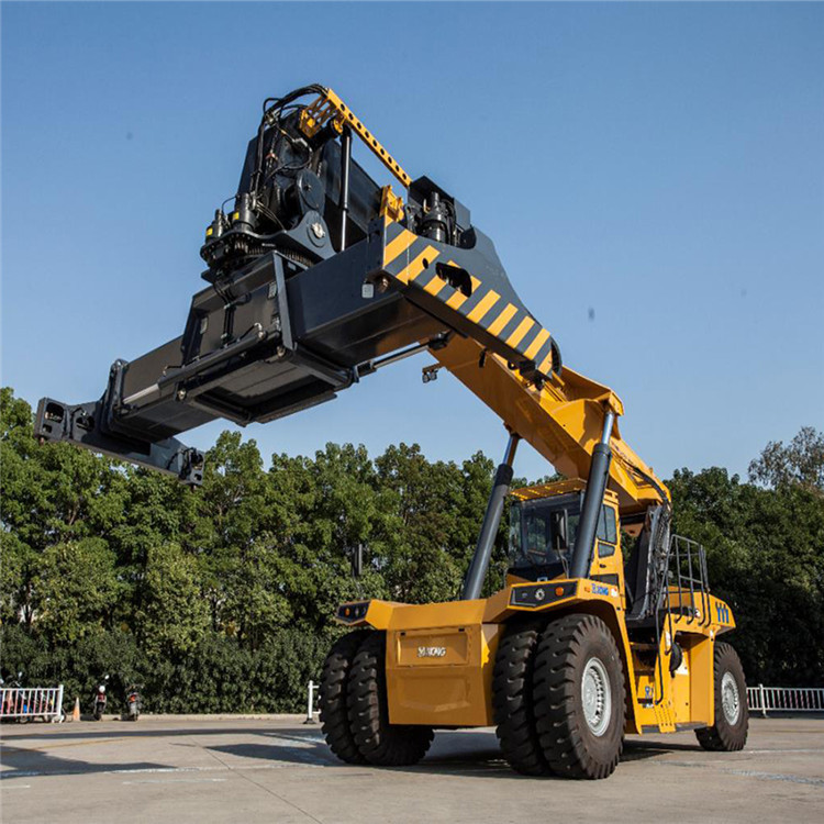 XCMG 45 ton reach stacker for containers XCS4535K China Mobile Container Crane price