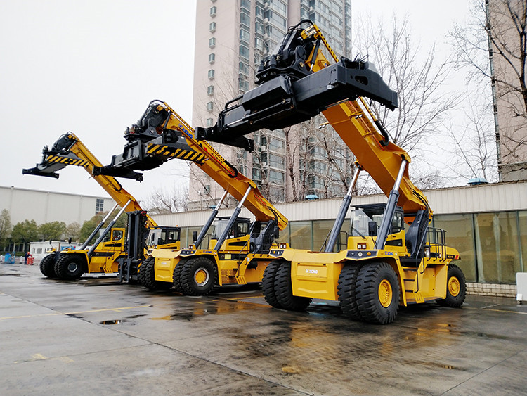 XCMG 20 40 FT Front-handling Mobile Crane 45T Reach Stacker For Container Lifting XCS4541K For Sale