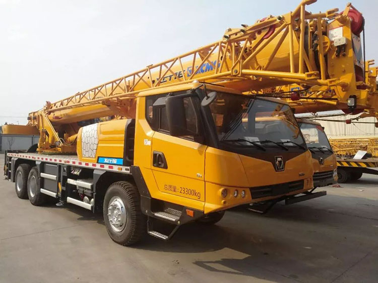 XCMG Official  16 ton truck crane China cranes XCT16 Truck Crane price