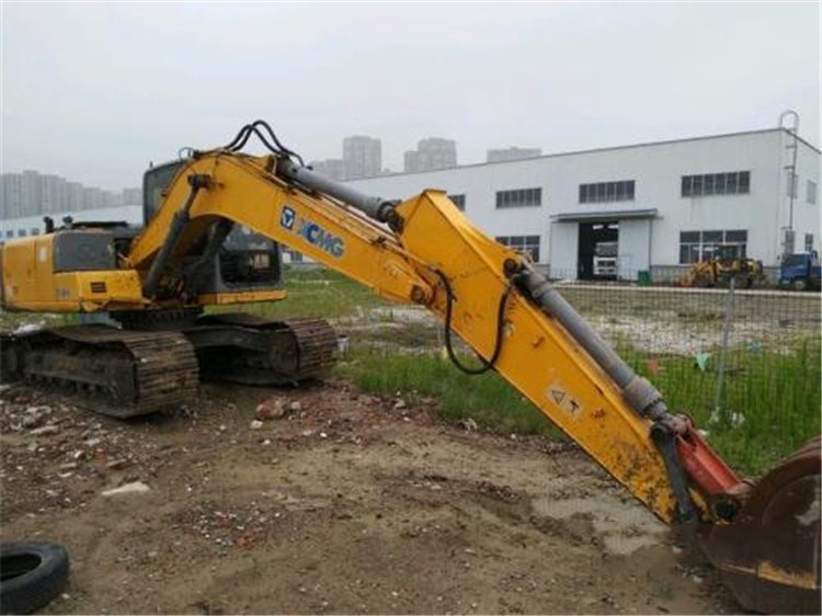 XCMG 15 Ton Small Excavator Crawler Chinese Rock Breaker Excavator XE150U With Accessory Price