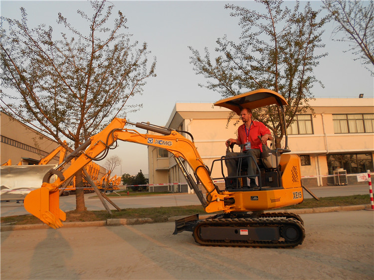 XCMG Mini Excavators 1.5 Ton Crawler Excavator Machine XE15U For Sale