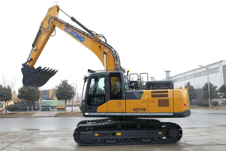 XCMG Excavator Digger 20 Tons Crawler Excavators XE210E Meets North America EPA Tier 4F Emissions